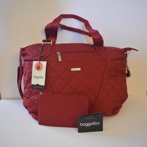 NWT Baggallini Quilted Red Apple Avenue Tote